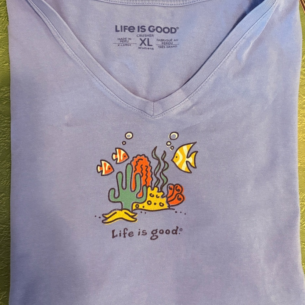 Life is Good women’s T-shirts - Picture 6 of 6